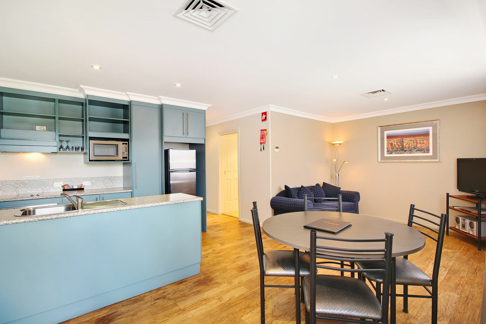 Edward Parry Motel And Apartments Tamworth Exterior photo