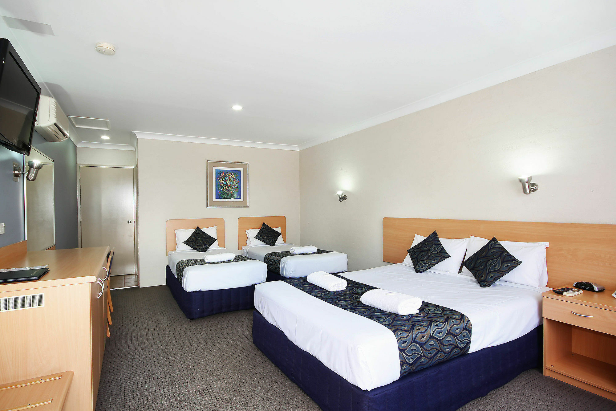 Edward Parry Motel And Apartments Tamworth Exterior photo